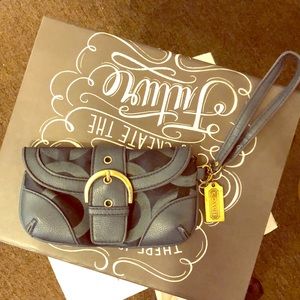 Coach wristlet authentic